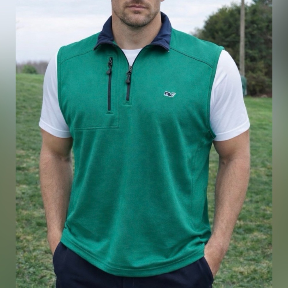 -Vineyard Vines Vest 1/4 Zip w/ Zip Pocket Hunter Green w/Navy Collar Size Small